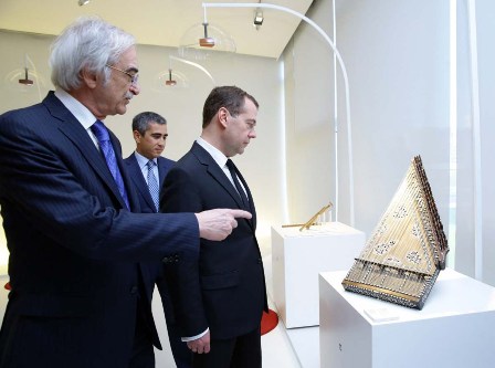 Baş nazir Heydər Əliyev Mərkəzini ziyarət edib - Fotolar