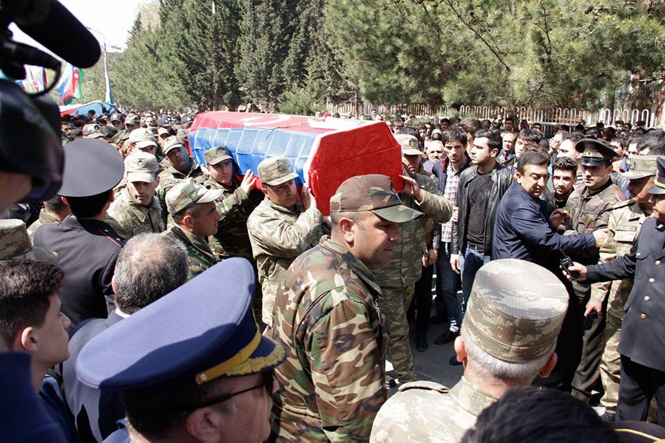Sumqayıt dördüncü şəhidi ilə vidalaşdı – FOTOLAR