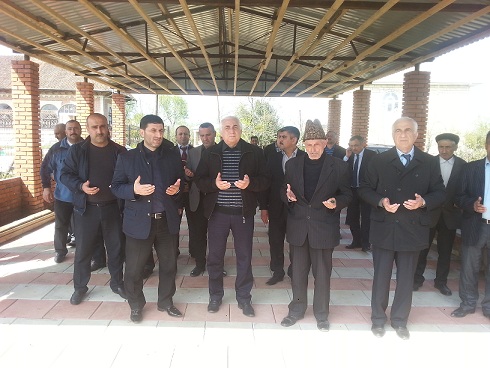 Deputat şəhid ailəsini ziyarət edib