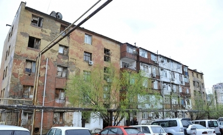 Dağılan yataqxananın sakinlərinə  45 min manat veriləcək 