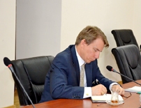 Müdafiə Nazirliyində NATO nümayəndəsinə brifinq verilib 