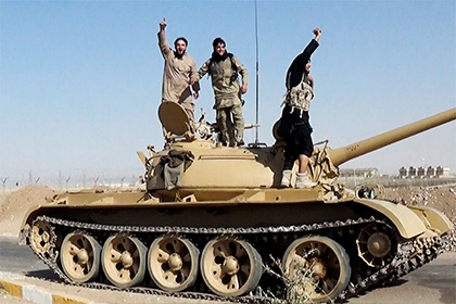 Neftin ucuzlaşması İŞİD-in gəlirini azaldıb