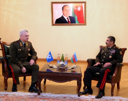 ”Mülki əhali atəşə məruz qalır”-Zakir Həsənov 