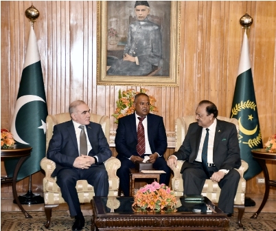 Azərbaycanlı nazir Pakistan prezidenti ilə görüşdü - FOTO