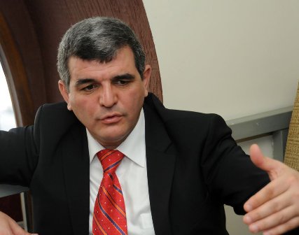 Deputatdan QMİ-yə Həcc ÇAĞIRIŞI: "Şübhə yeri qalacaq”