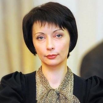  Yanukoviçin sevgilisi keçmiş prezidentlə intim əlaqələrindən  DANIŞDI 