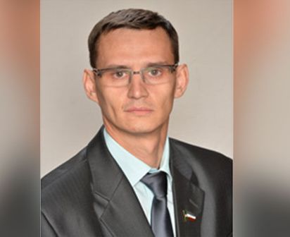 Deputat özünü öldürdü