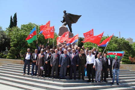 Kommunist Partiyası 9 Mayı qeyd etdi