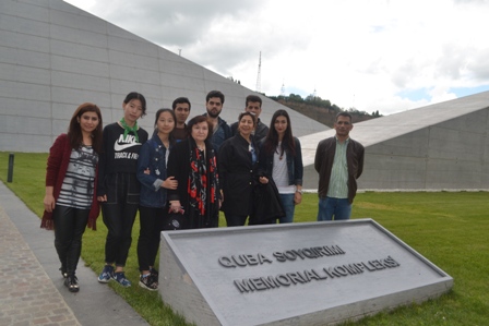 Xarici tələbələr Quba Soyqırımı Memorial Kompleksində