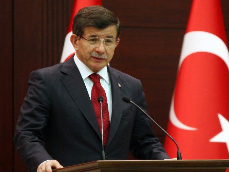 Yəhudi deputatdan İDDİA: “Davudoğlu İsraillə yaxınlaşmaq istəyirdi”