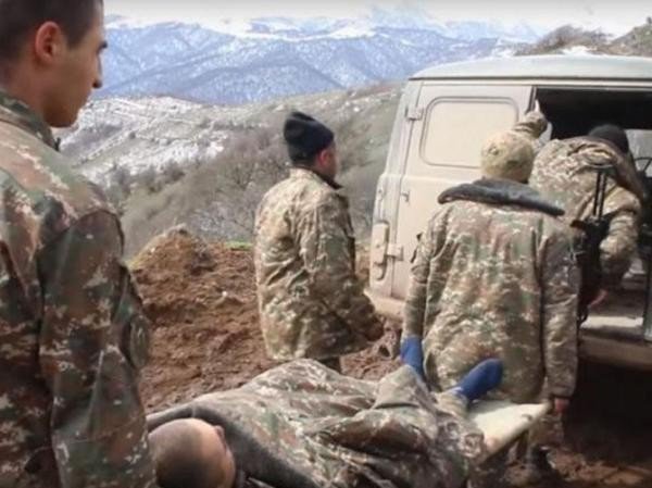 Talış kəndində erməni əsgər vuruldu