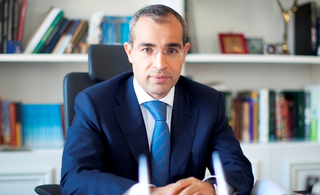 Təhsil naziri məzunlara müraciət etdi  