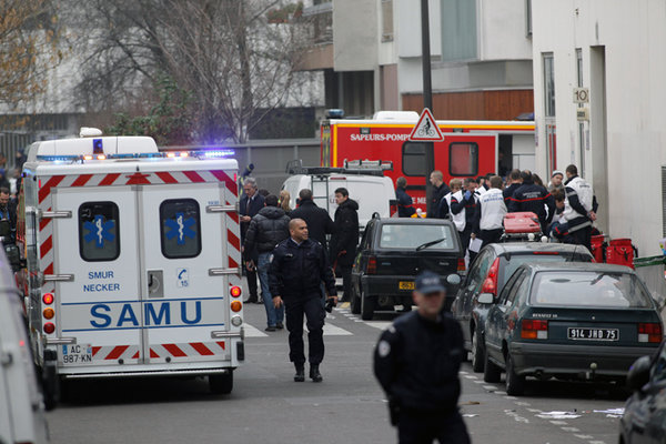 İŞİD Fransada yenə terror ƏSDİRDİ - Polis əməkdaşı və xanımı öldürüldü