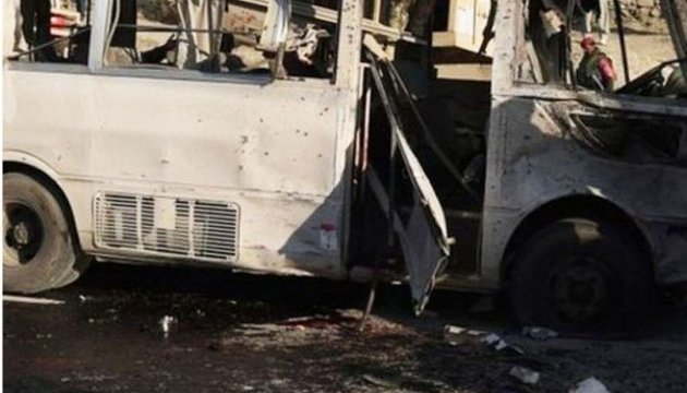 Əfqanıstanda miktoavtobus partladıldı:14 ölü