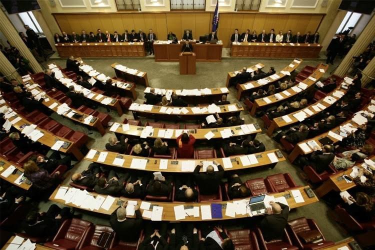 Xorvatiya parlamenti buraxıldı