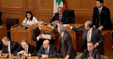 Bu ölkədə 40-cı dəfə prezident seçə bilmədilər
