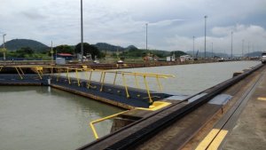 Panama kanalı yenidən istifadəyə verilib