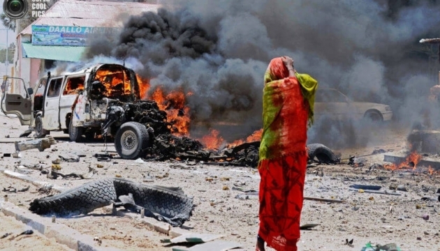Somalidə avtobus partladı: 18 ölü