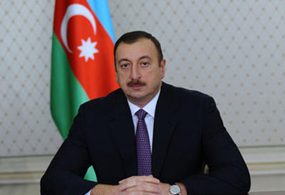 İlham Əliyev xanım baş naziri&nbsp; təbrik etdi  