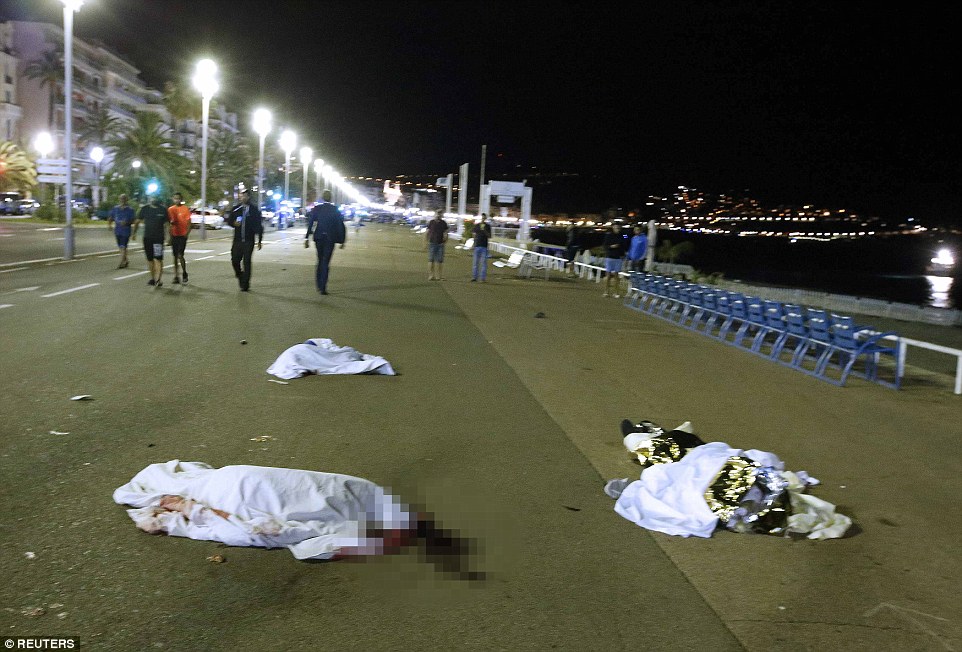 Fransadakı terrorda 2 Ermənistan vətəndaşı &ouml;l&uuml;b