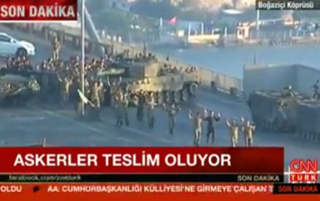 Türkiyədə dövlət çevrilişi etmək istəyənlər belə təslim oldu - VİDEO