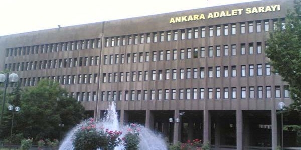 T&uuml;rkiyədə 2745 ədliyyə, inzibati hakim və prokuror həbs edilir - YENİLƏNİB