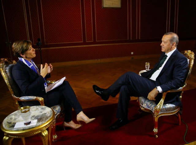 Ərdoğan: &ldquo;Az qala &ouml;ld&uuml;rələcəkdim&rdquo;