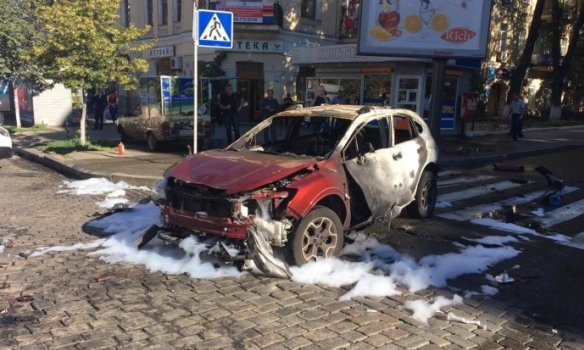 Məşhur jurnalist &ouml;ld&uuml;r&uuml;l&uuml;b