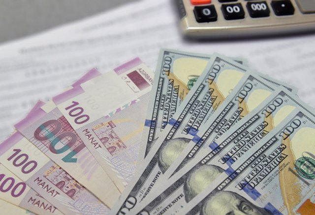 Dollar bir az da BAHALAŞDI
