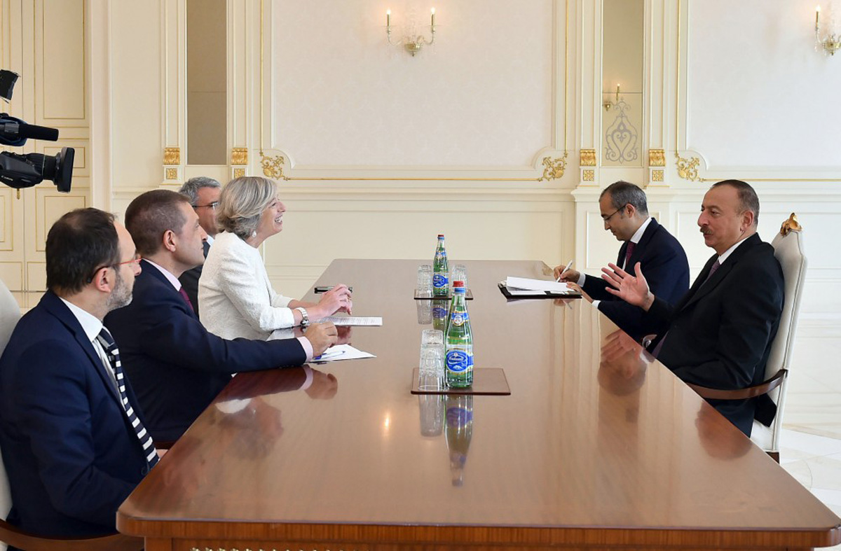Prezident təhsil nazirini qəbul etdi
