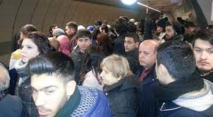 Bakı metrosunda bədbəxt hadisə