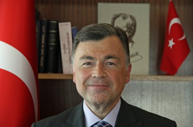Türkiyə səfiri öldü