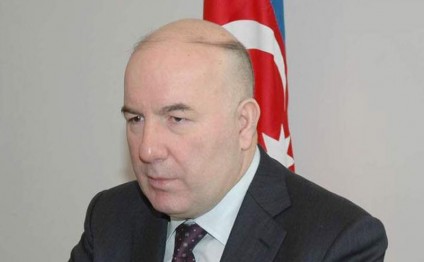 Elman R&uuml;stəmova ağır itki &uuml;z verib