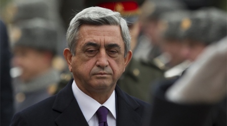 Sarkisyan polisləri cəzalandırıb