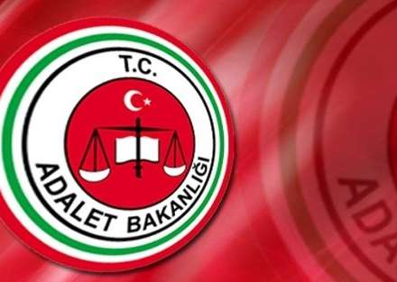 Ədliyyə Nazirliyinin 124 əməkdaşı saxlanılıb