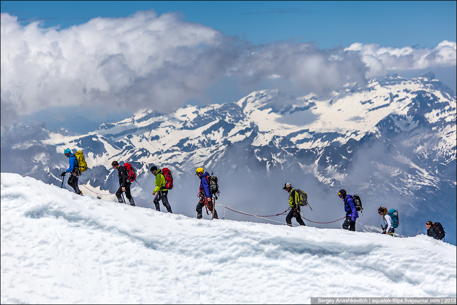Gürcüstanda 4 əcnəbi alpinist həlak oldu