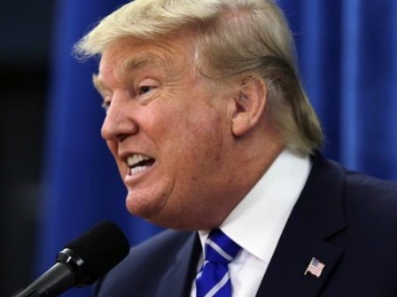 Donald Tramp böyük vergi güzəştləri vəd edib