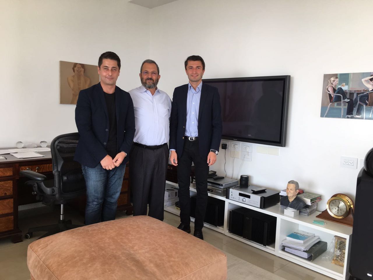 İsrailin sabiq prezidenti və baş naziri azərbaycanlıları qəbul edib