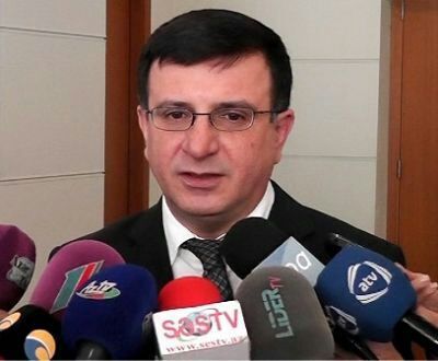 D&ouml;vlət İmtahan Mərkəzinin sədr m&uuml;avini narazılıq etdi  