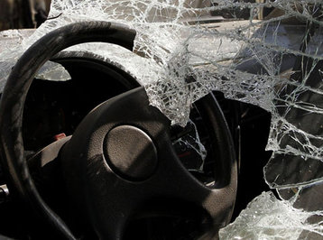 Şəmkirdə avtomobil at arabasını vurdu: 6 yaralı