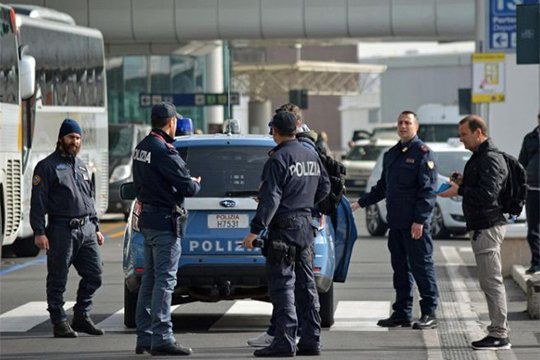 Slovakiya  aeroportunda terror təhlükəsi
