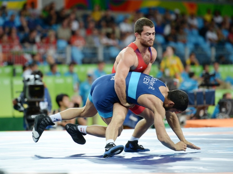 R&ouml;vşən Bayramov b&uuml;r&uuml;nc medal &uuml;&ccedil;&uuml;n təsəlliverici g&ouml;r&uuml;ş &ccedil;ıxacaq
