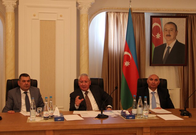 Nazir Heydər Əsədov 35 vəzifəli şəxsi cəzalandırdı  