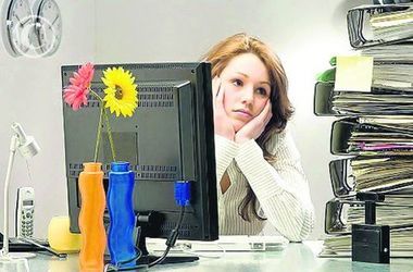 İsve&ccedil;də iş saatı azaldıldı