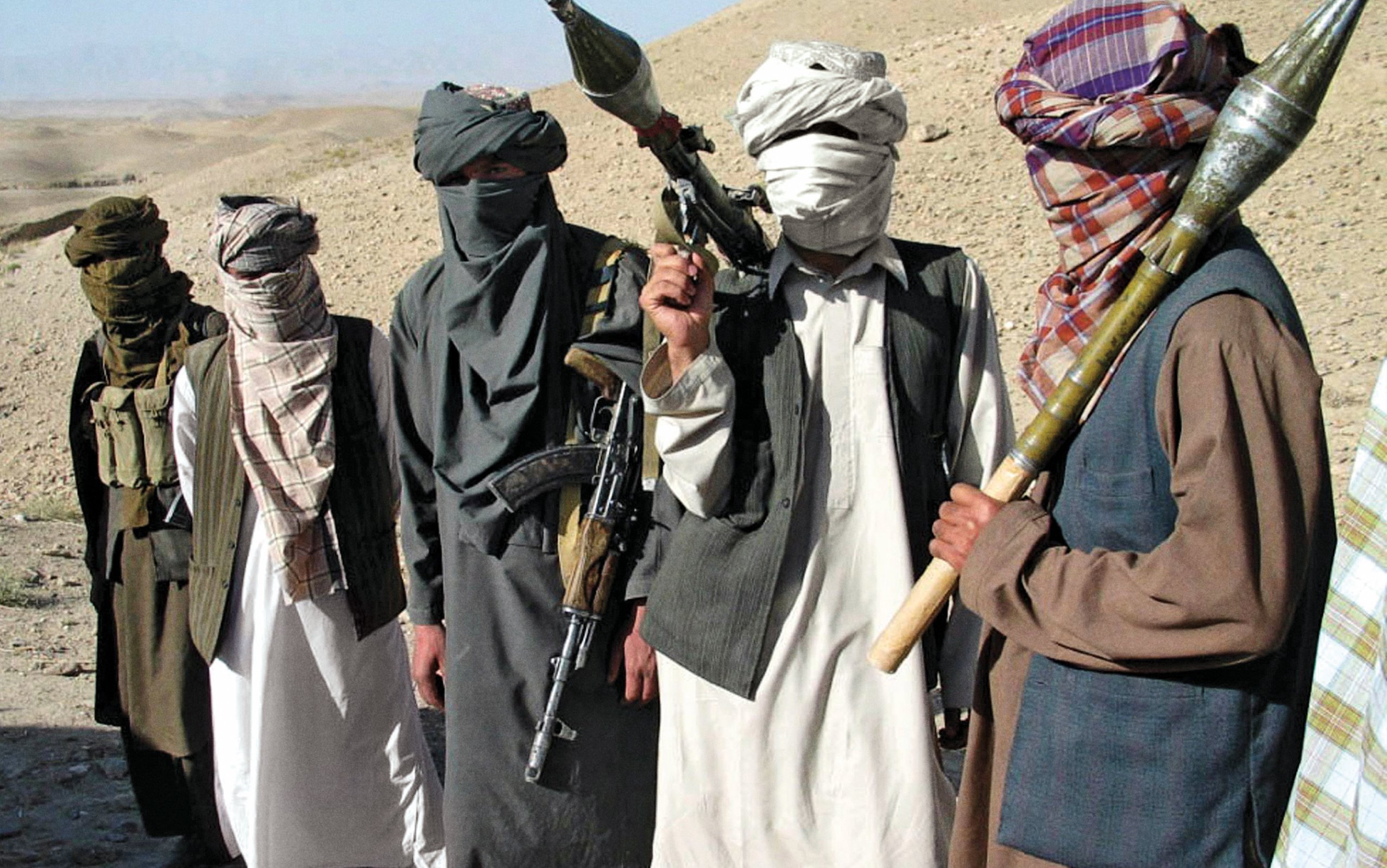 "Taliban" rayon ələ ke&ccedil;irdi