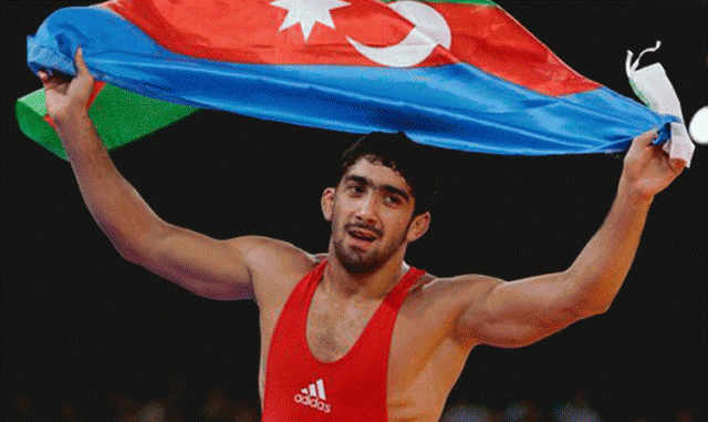 Toğrul Əsgərov g&uuml;m&uuml;ş medal qazandı  