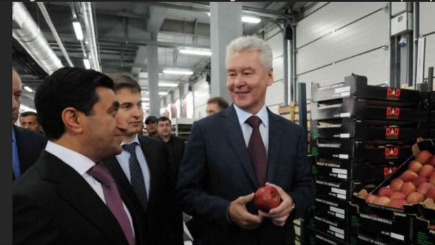 Azərbaycanlı oliqarxın erməni ilə şok&nbsp;YAZIŞMASI: &ldquo;Araşdır, məni kim &ldquo;zakaz&rdquo; edib...&rdquo;  &nbsp;