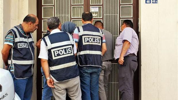 T&uuml;rkiyədə 40 iş adamı həbs olundu