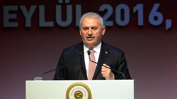Baş nazir jurnalistə: &ldquo;G&uuml;lən mister deyil&rdquo;