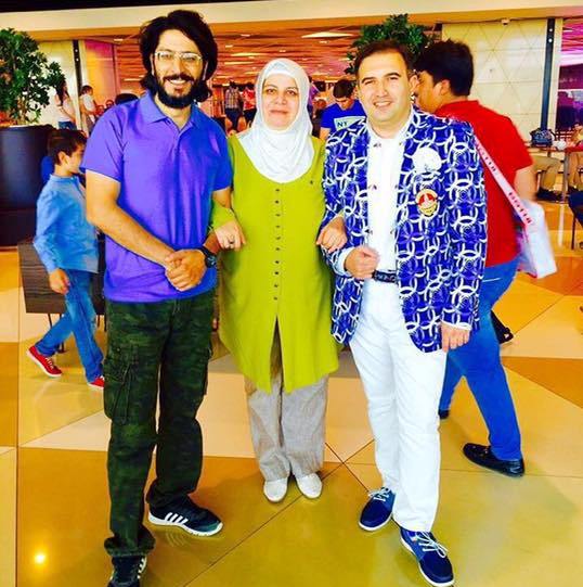 Gülər Əhmədova Həccə gedib - FOTO  
